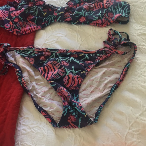 Lilly Pulitzer bikini small - Picture 3 of 10